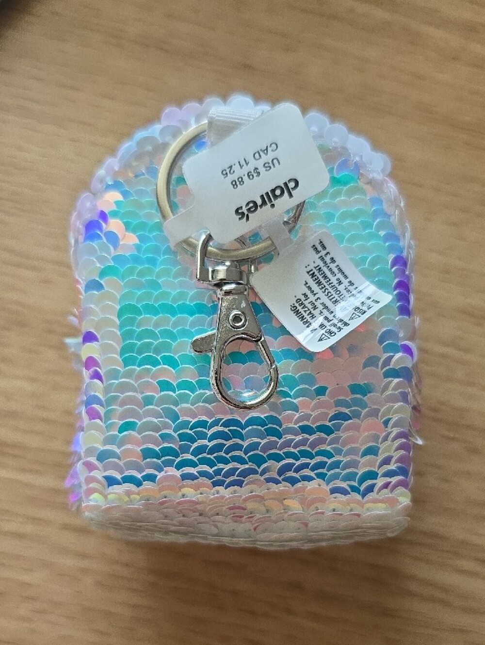 Mini Backpack Keychain - Picture 2 of 3